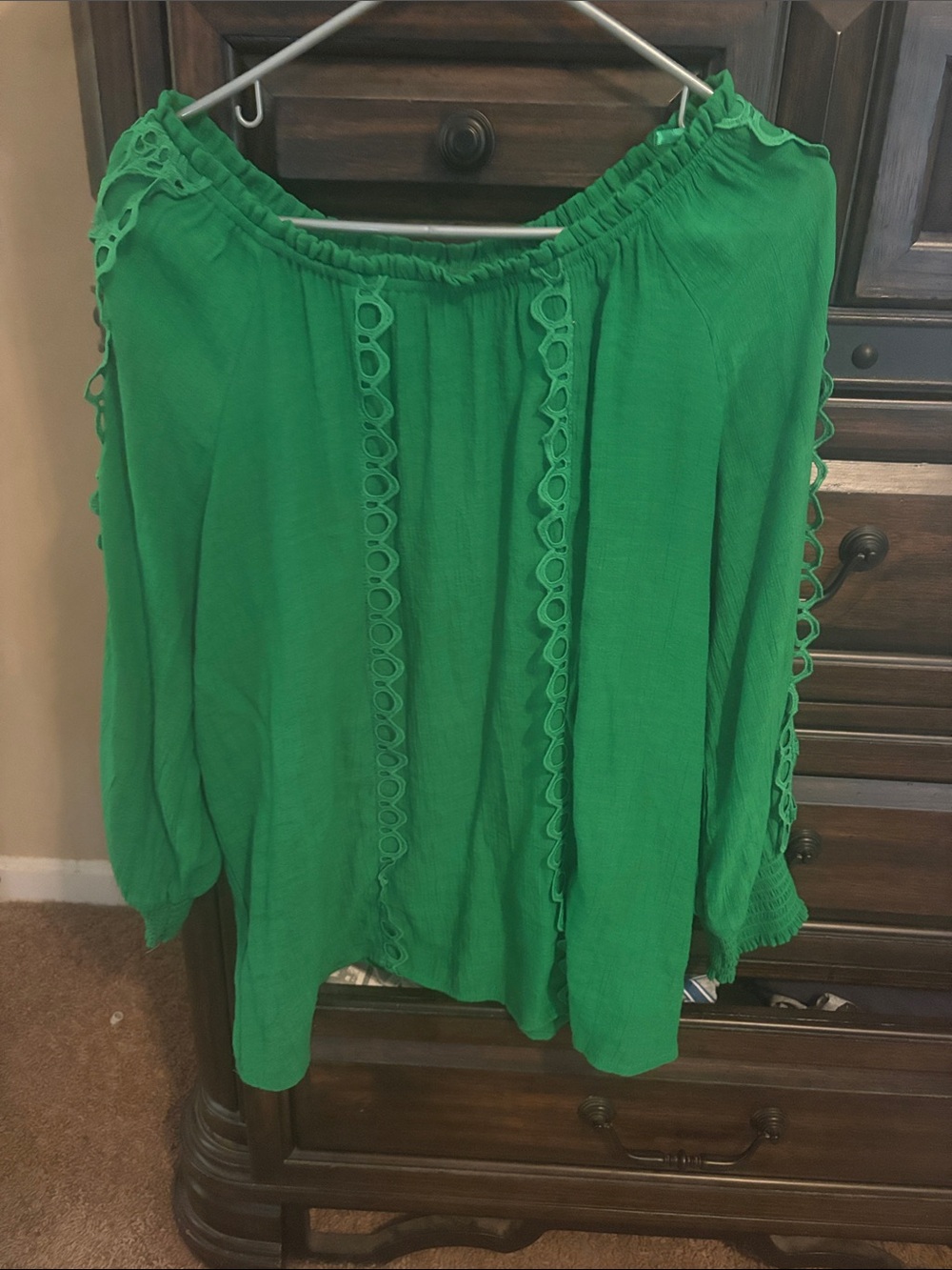 NWOT - Cato Green Off-Shoulder Blouse